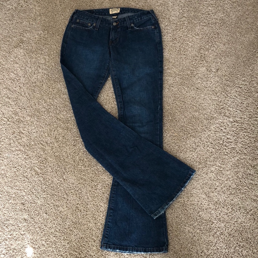 Women’s Abercrombie and Fitch Jeans size 2L